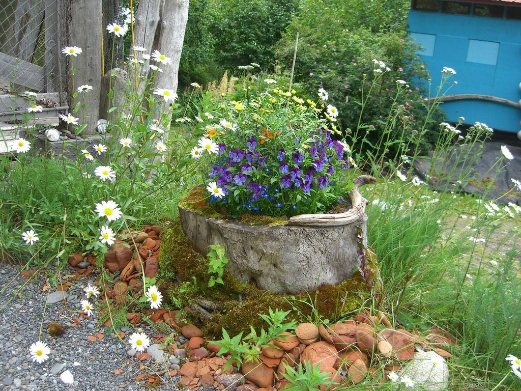 Brigitte'S Bavarian Bed Und Breakfast Millers Landing Dış mekan fotoğraf