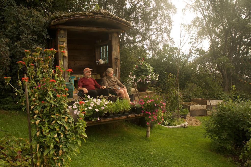 Brigitte'S Bavarian Bed Und Breakfast Millers Landing Dış mekan fotoğraf