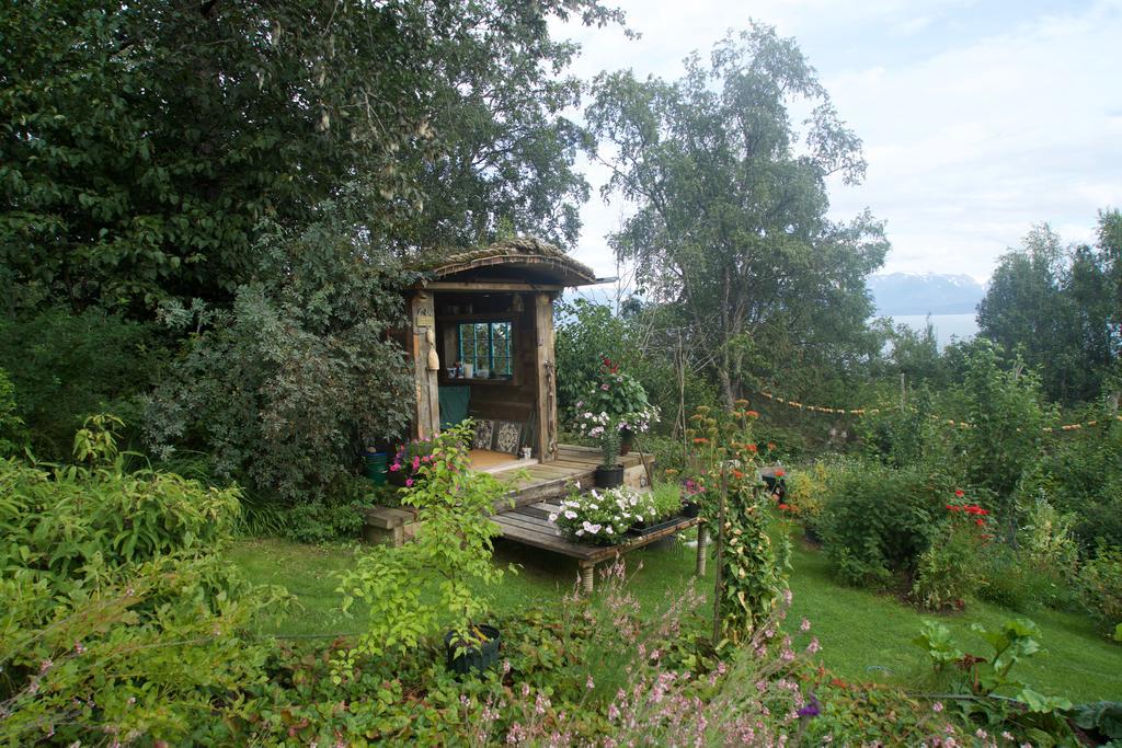 Brigitte'S Bavarian Bed Und Breakfast Millers Landing Dış mekan fotoğraf