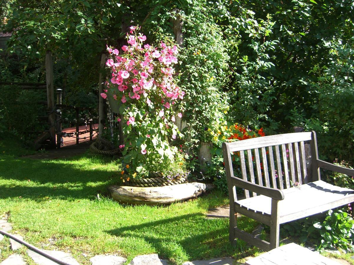 Brigitte'S Bavarian Bed Und Breakfast Millers Landing Dış mekan fotoğraf